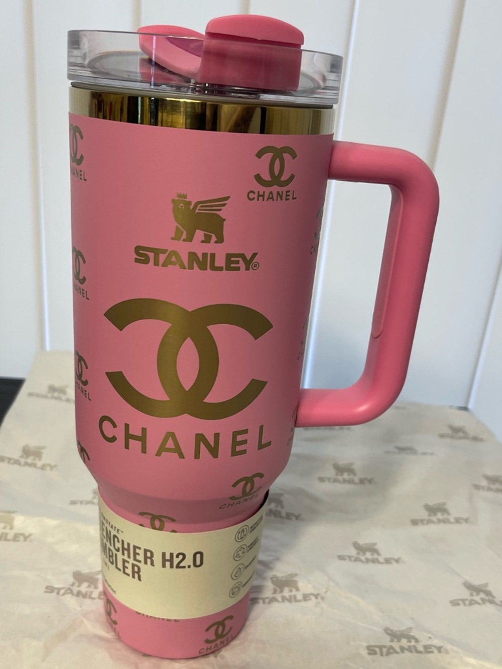 Stanley 40 oz Matte Pink Tumbler with Handle Travel Mug